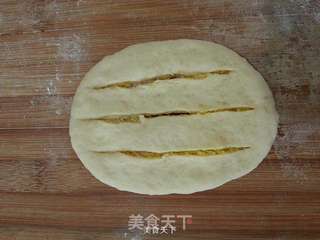 蛋黄椰蓉馅面包的做法步骤:7
