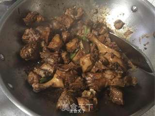 红烧啤酒鸭的做法步骤:9