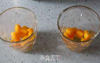 芒果乳酪慕斯杯的做法步骤:11
