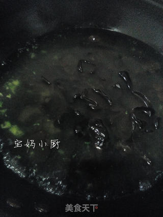 西兰花拌小木耳的做法步骤:6