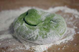 手擀菠菜凉面的做法步骤:11
