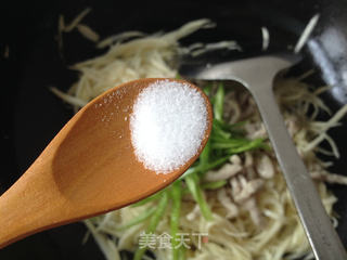 茭白炒肉丝的做法步骤:9