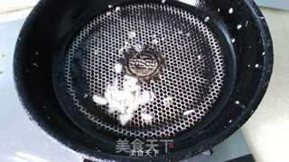 秋葵炒蛋---夏季的清爽快手菜的做法步骤:6
