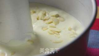 牛奶戚风蛋糕的做法步骤:9