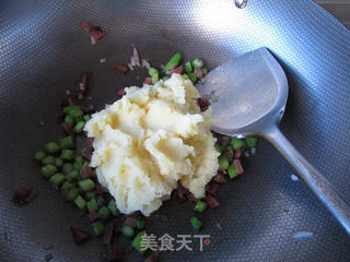 芦笋腊肠土豆泥的做法步骤:11