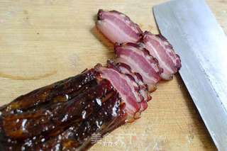 【田园腊肠焖饭】一个人的午饭更要美味的做法步骤:2