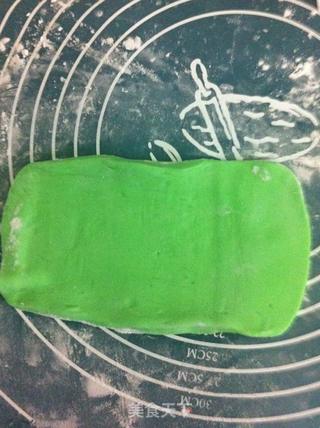 水晶白菜蒸饺的做法步骤:7