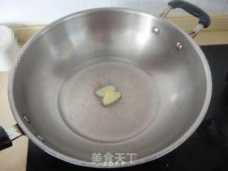 上海油爆虾的做法步骤:4