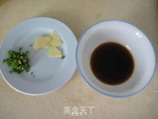 上海油爆虾的做法步骤:3