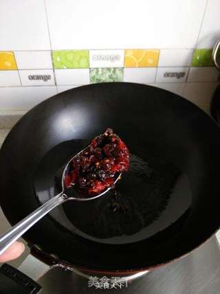 豆豉豆皮小炒的做法步骤:2