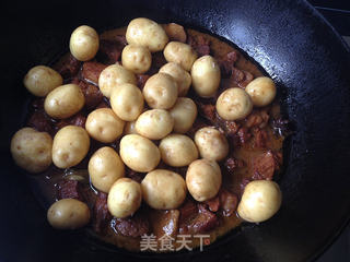 小土豆烧肉的做法步骤:13