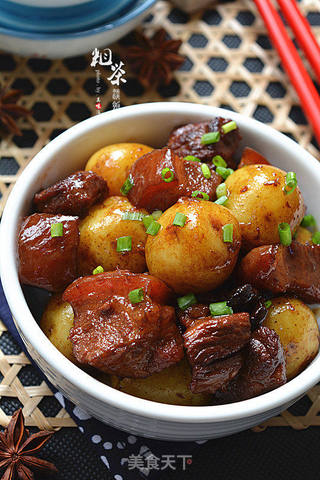 小土豆烧肉的做法步骤:17