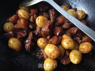 小土豆烧肉的做法步骤:16