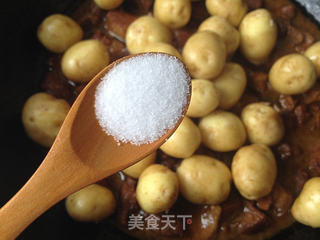 小土豆烧肉的做法步骤:14