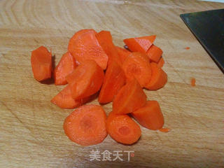 胡萝卜煨牛肉的做法步骤:3