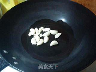 蒜烧黄花鱼的做法步骤:4