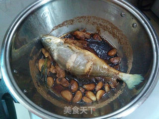 蒜烧黄花鱼的做法步骤:9