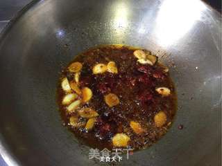 干锅莴笋牛蛙的做法步骤:7