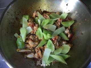 干锅莴笋牛蛙的做法步骤:10