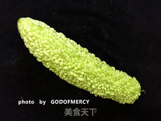 夏季美腿物语:自制瘦腿的柠檬苦瓜汁的做法步骤:2