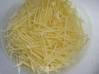 酸辣土豆丝的做法步骤:3