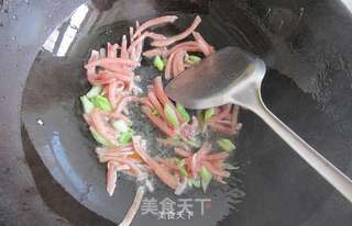黄花菜打卤面(鲜黄花的处理)的做法步骤:8