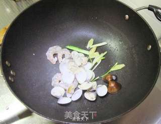 吃货食堂—海鲜蛋饺的做法步骤：7