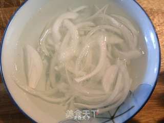 土豆西生菜沙拉的做法步骤:2