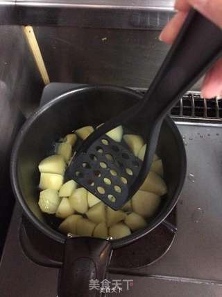 土豆西生菜沙拉的做法步骤:5
