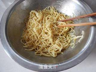 武汉热干面的做法步骤:3