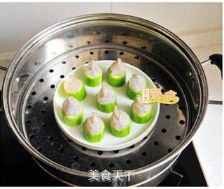 5分钟蒸出最鲜美的宴客菜【丝瓜蒸虾球】的做法步骤:5