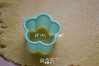 双色向日葵饼干的做法步骤:7