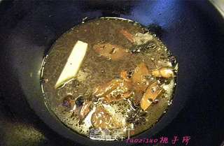 酱香猪蹄的做法步骤:4
