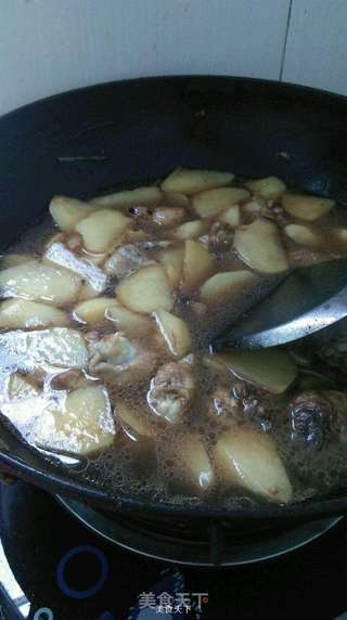 土豆炖鸡块的做法步骤:10