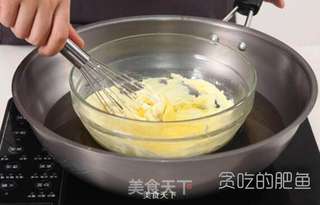 轻乳酪蛋糕的做法步骤:2