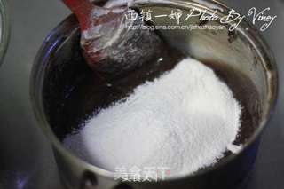 古典巧克力蛋糕的做法步骤:10