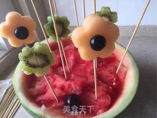 让幸福像花儿一样绽放!【西瓜盆栽水果拼盘】的做法步骤:11