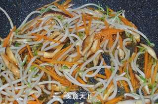 五彩炒面的做法步骤:13
