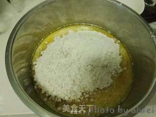 坚果香蕉燕麦玛芬的做法步骤:6