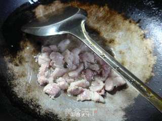 猪肉炒紫洋葱的做法步骤：4