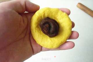 南瓜豆沙包的做法步骤:4