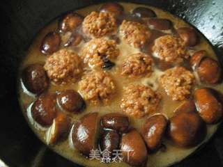 红烧小小狮子头的做法步骤:7