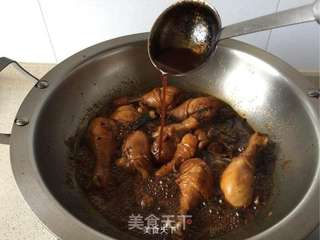 【酱鸡腿】的做法步骤:11