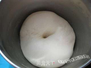 椰蓉葡萄干排包的做法步骤:5