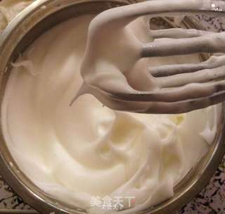 【蓝莓轻乳酪蛋糕】· 绵滑的口感,丝般感受的做法步骤:7