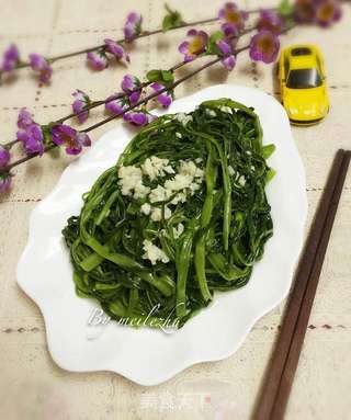 蒜蓉拌空心菜的做法步骤:7