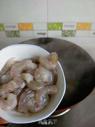 菌菇虾仁汤的做法步骤:6
