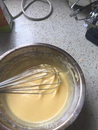 酸奶戚风蛋糕（6寸）的做法步骤：5