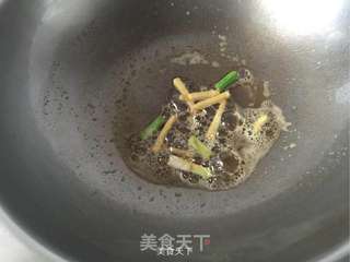 【酸甜开胃虾】的做法步骤:9