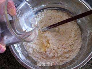 自发面粉鸡蛋油条的做法步骤:3